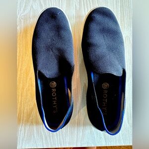 Rothy's Black and Blue Flats